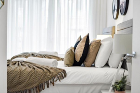 Stylish 2-BD for Trendy Urban Travelers - Sleeps 5